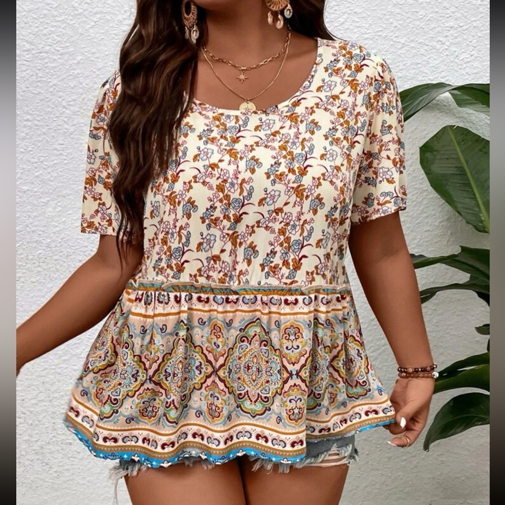 🌷3for $30🌷Floral peplum blouse